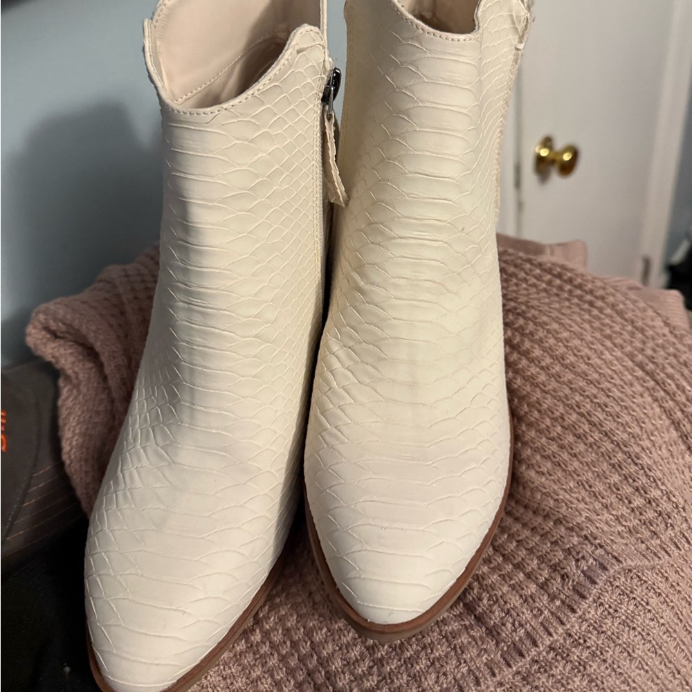 Maurices Cream Textured Ankle Booties